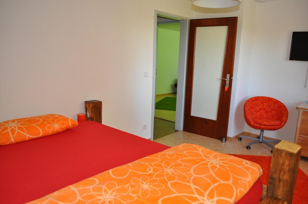 Punkrock Harbour Pension Baehr 카를스루에 외부 사진