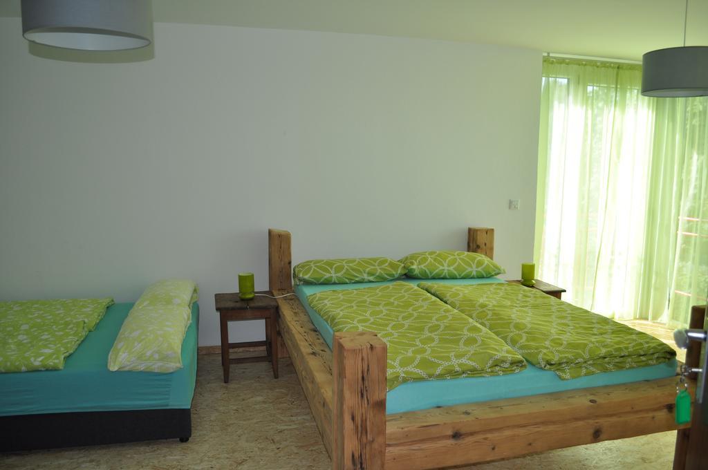 Punkrock Harbour Pension Baehr 카를스루에 외부 사진