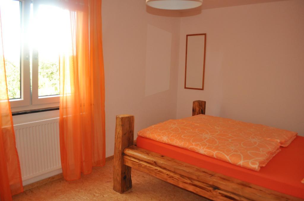 Punkrock Harbour Pension Baehr 카를스루에 외부 사진